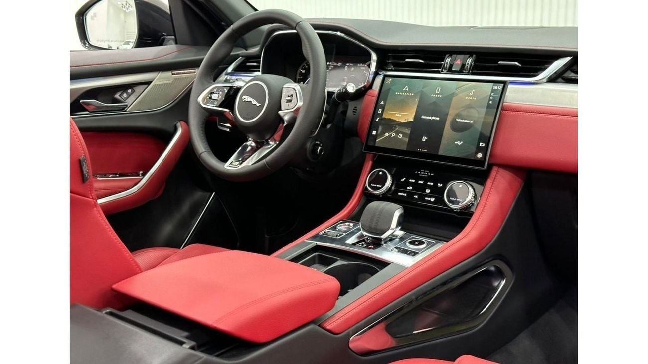 Jaguar F Pace 2023 Jaguar F-Pace P250, 2025 Agency Warranty, Full Service History, GCC