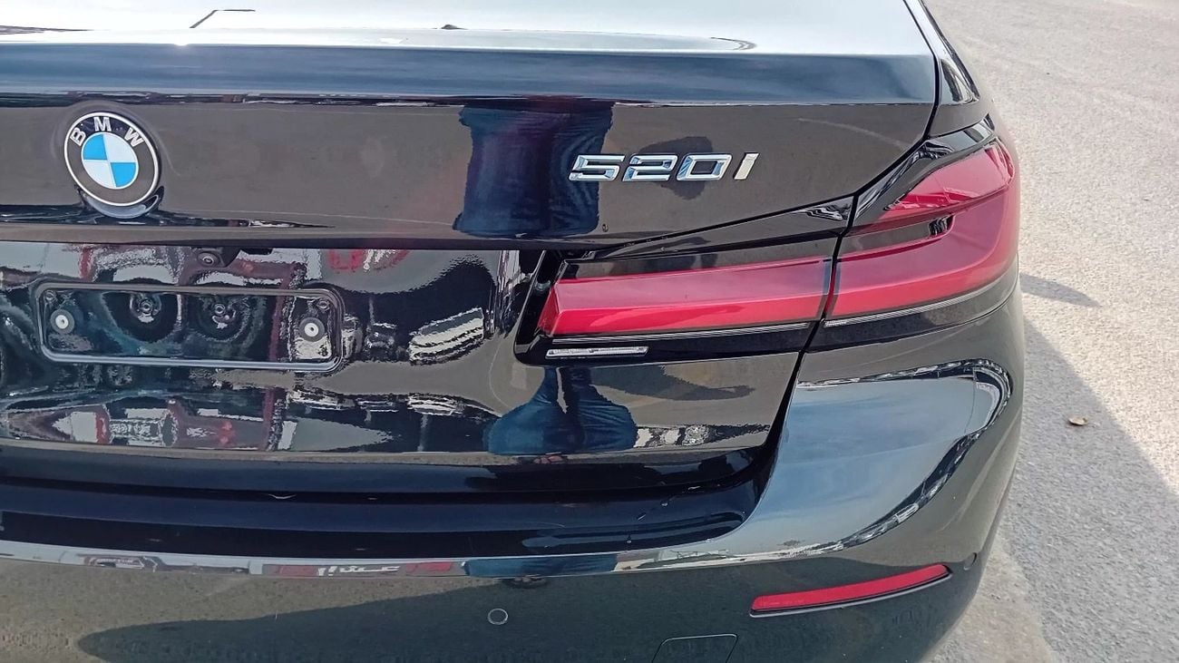 بي أم دبليو 520i بي ام  دبليو 520i