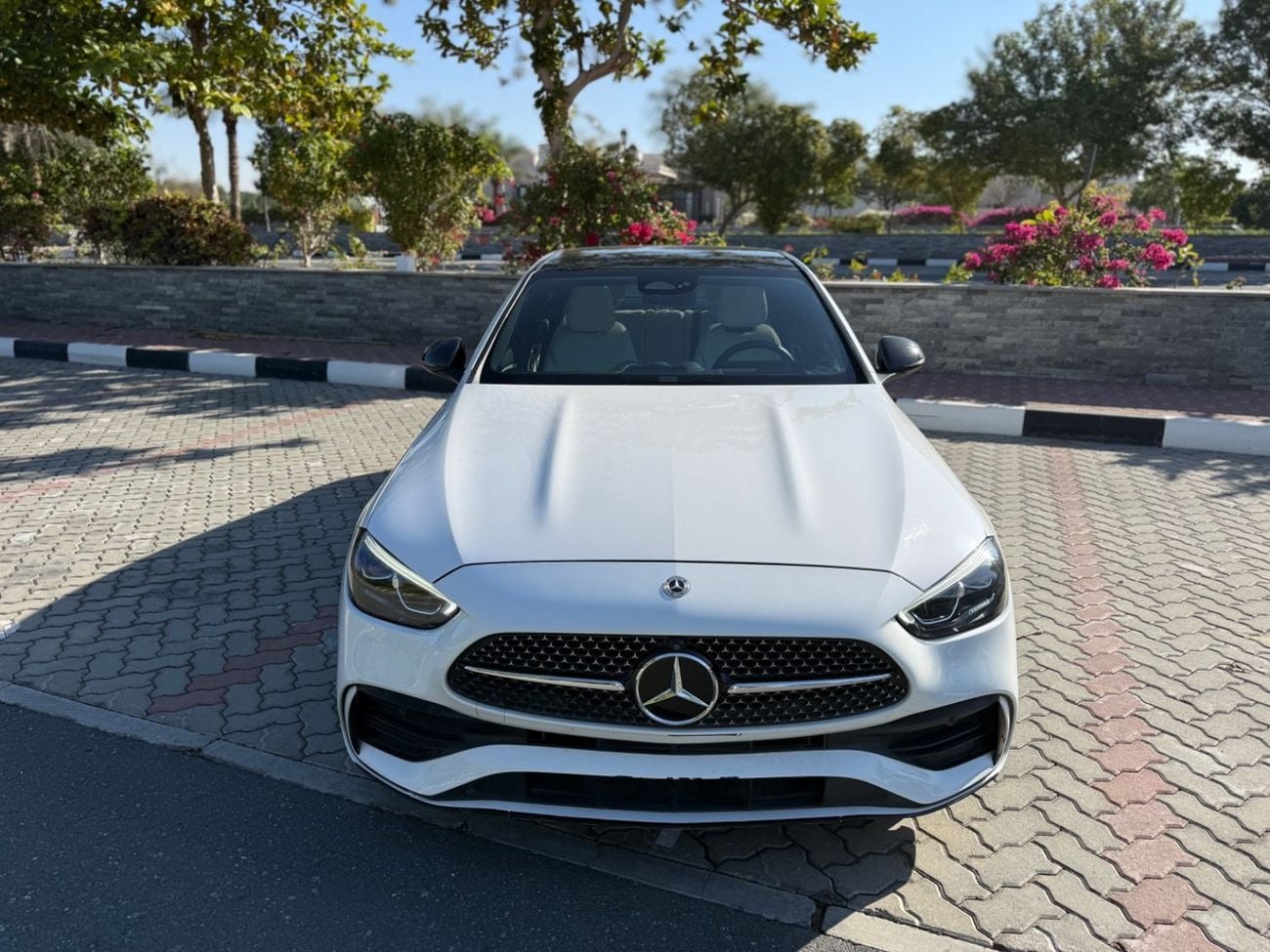Mercedes Benz C300 STD Base