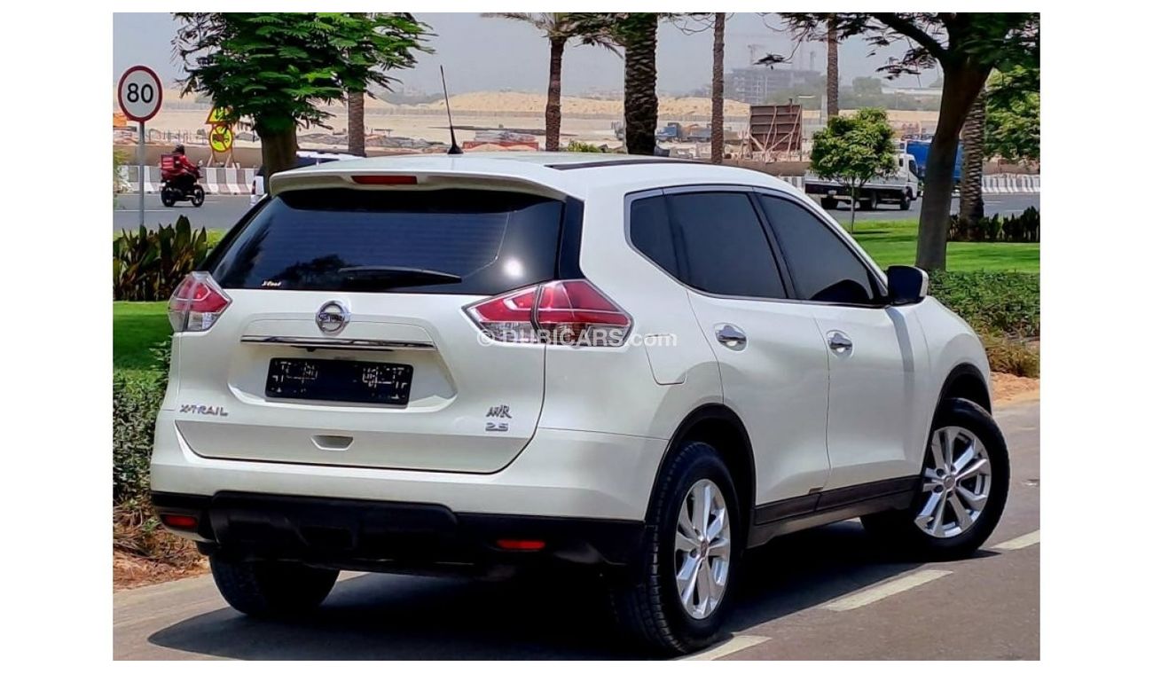 Nissan XTrail SV 2015 2.5L GCC (920x48/-MONTHLY)