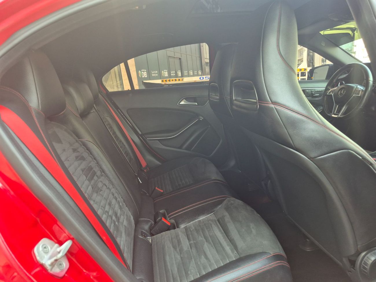 مرسيدس بنز CLA 45 AMG Std 2.0L