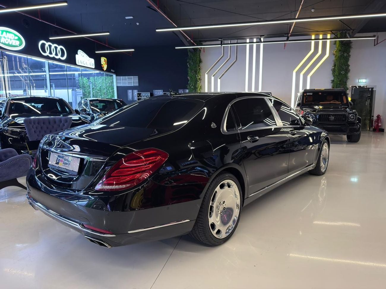 Mercedes Maybach S500 Maybach Mercedes-Maybach S500 2017 - Perfect Condition