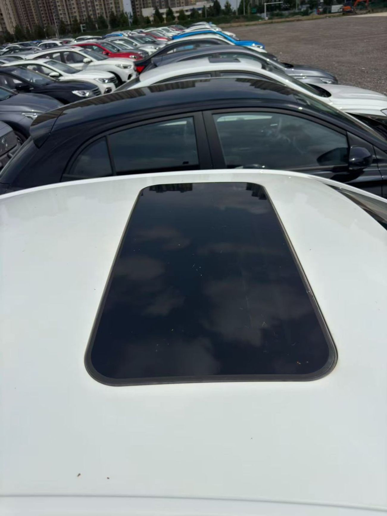 MG 5 DELUXE 1.5L A/T 2024 Full-option with Sunroof WHITE | Export or Wholesale