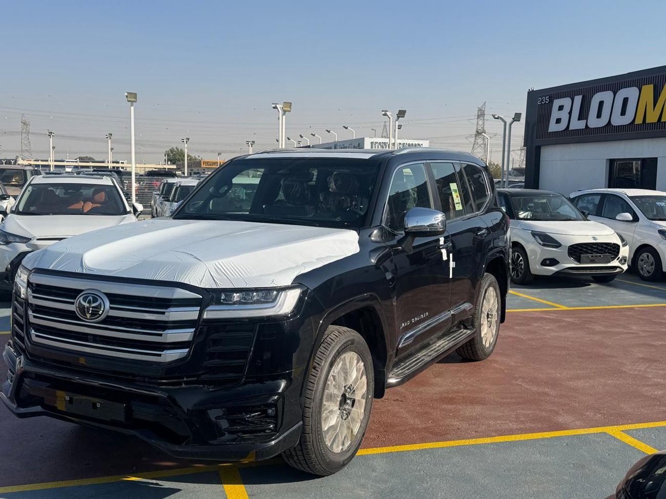 تويوتا لاند كروزر VXR 3.5L