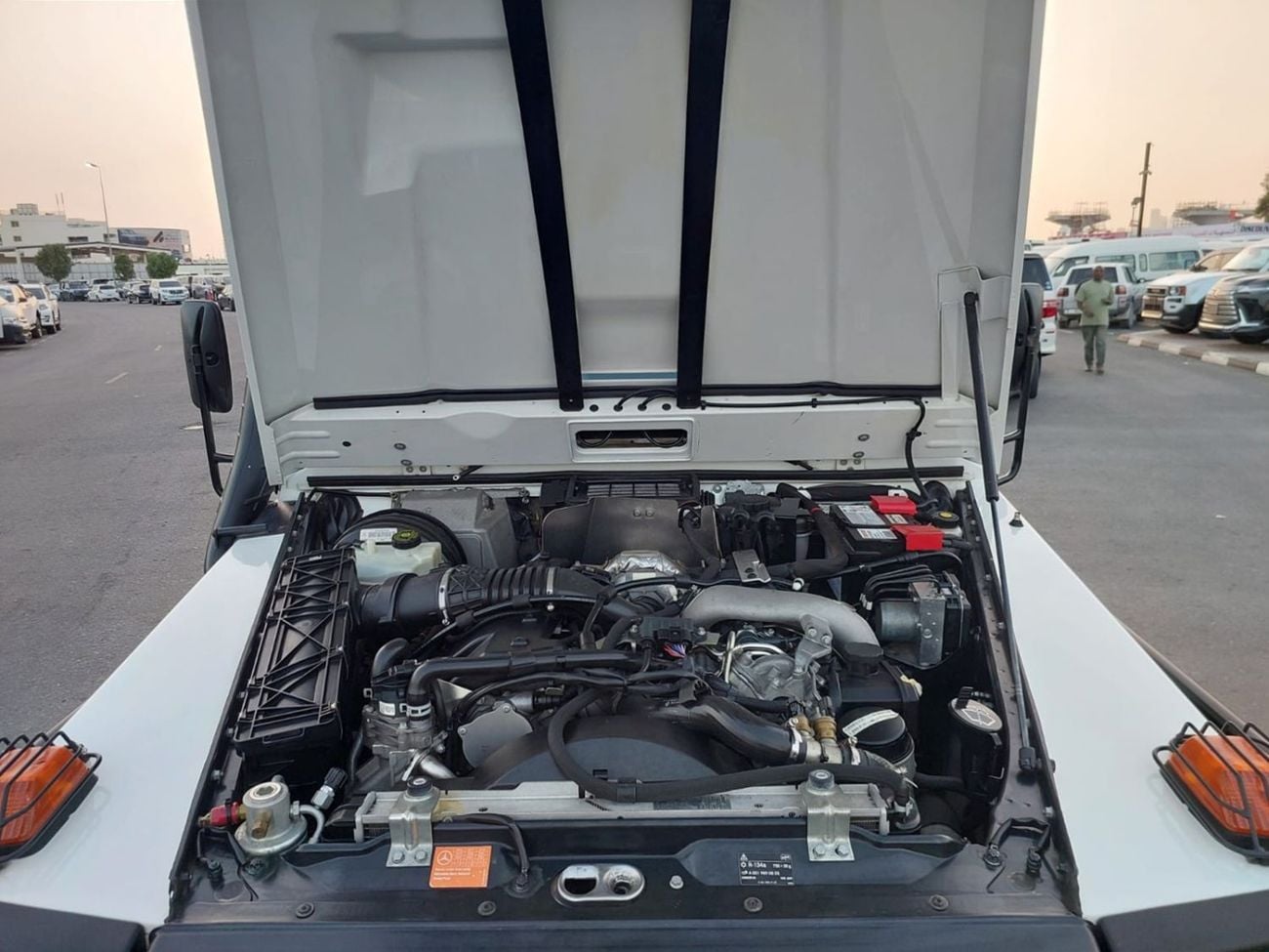 Mercedes-Benz G 300 2016 MERCEDES-BENZ G-CLASS DIESEL AUTOMATIC 3.0 CC G300 PICK UP, ALUMINUM REAR TRAY (PM50688)
