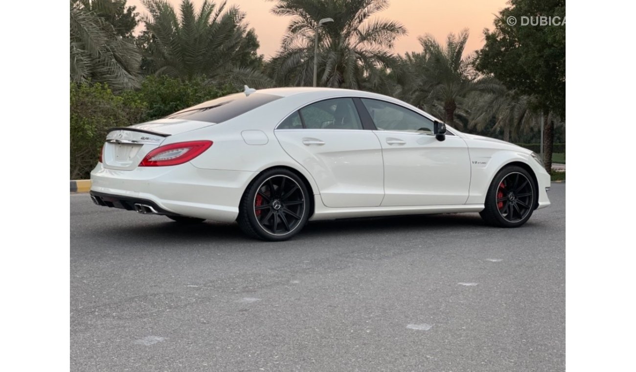 Mercedes-Benz CLS 63 AMG Mercedes-Benz CLS 63