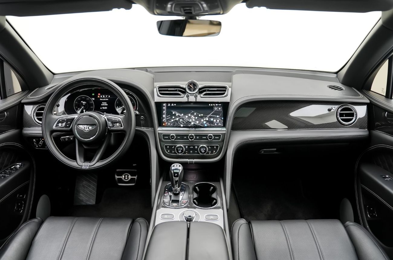 بنتلي بينتايجا Bentayga 4.0T 2021 Bentley Mulliner Blackline, Warranty, Full Bentley Service History, Fully Loaded,