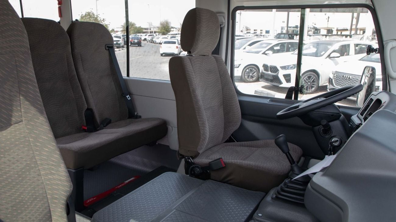 تويوتا كوستر  D 4.0L MT STD RD | BUS | 2025 | For Local Registration +10%