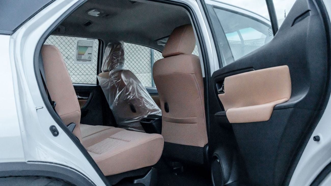 Toyota Fortuner EXR 2026 Toyota Fortuner GX 2.7L AT Petrol (White-Tan) RWD