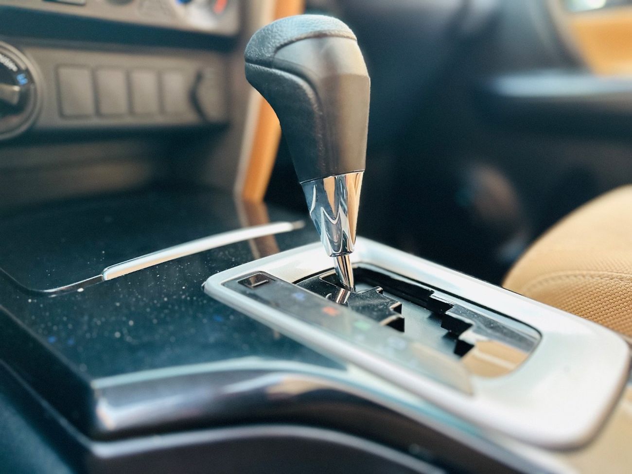 Toyota Fortuner EXR 2.7L (160 HP)