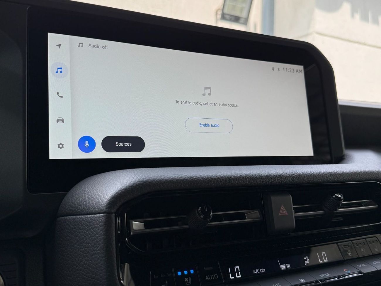 تويوتا برادو LUXURY 2.4 TURBO **EXPORT ONLY**التصدير فقط خارج الخليج***