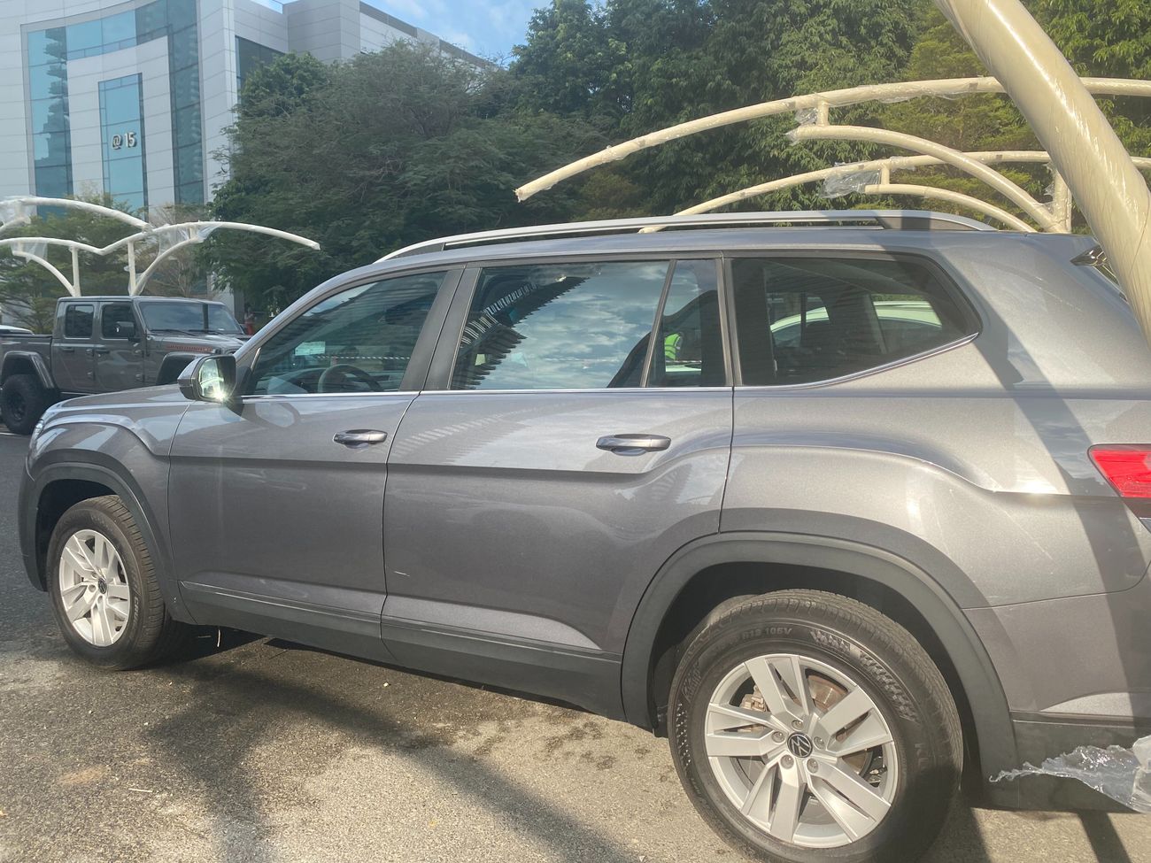 فولكس واجن تيرامونت S 2.0L