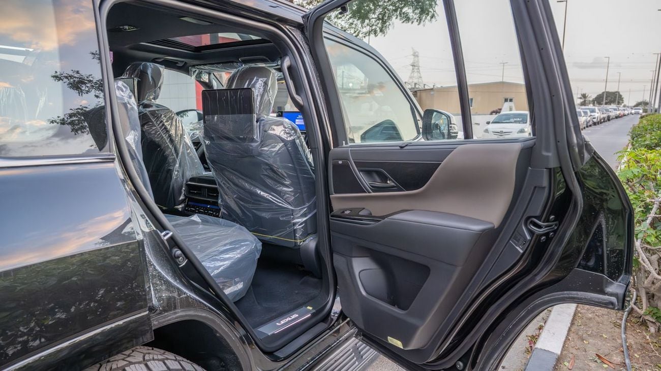 لكزس LX 600 LEXUS LX600 OVERTRAIL 3.5 -2025YM