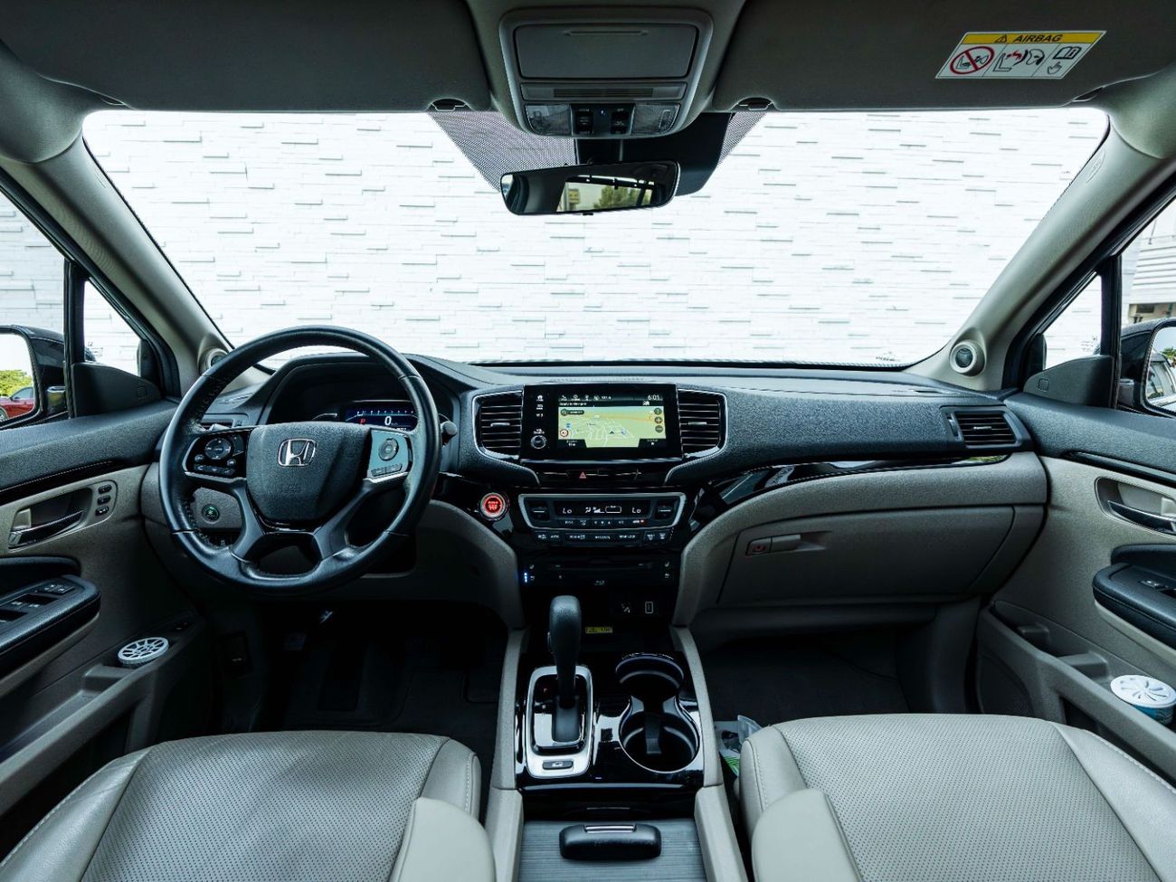 Honda Pilot AED 1887 PM • PILOT AWD TOURING • ONLY 28,000 KMS • 7-SEATER • PRISTINE CONDITION