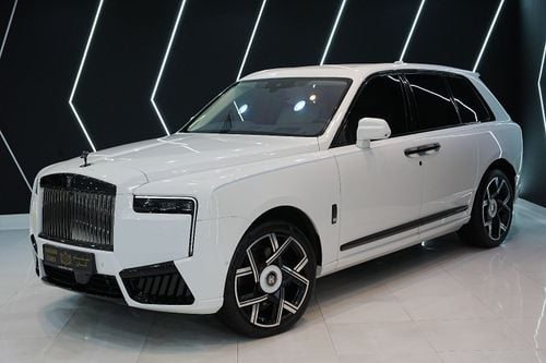 Rolls Royce Cullinan BLACK BADGE Executive Rear Seats, Rear Screens, Bespoke Audio, Dealer Warr + Serv!!