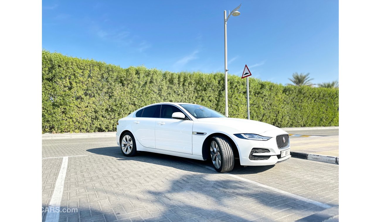 Jaguar XE