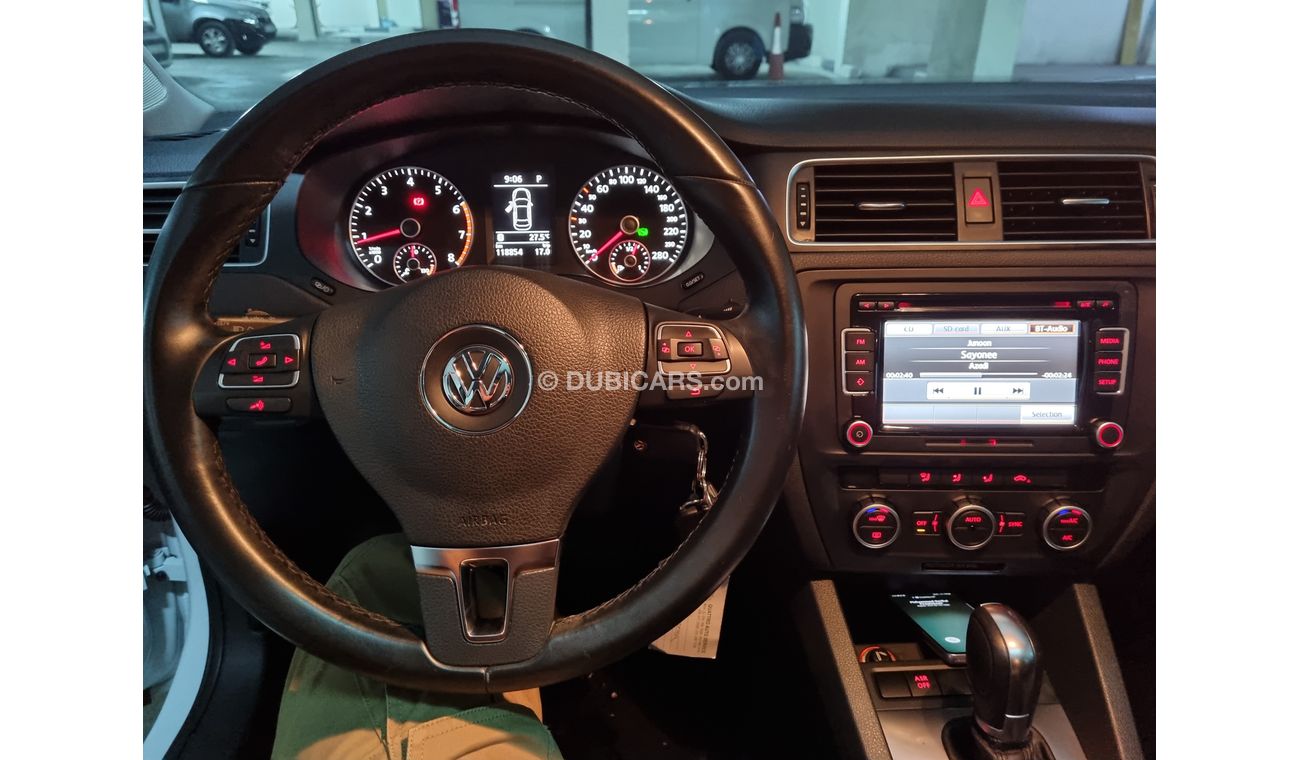 Volkswagen Jetta sel