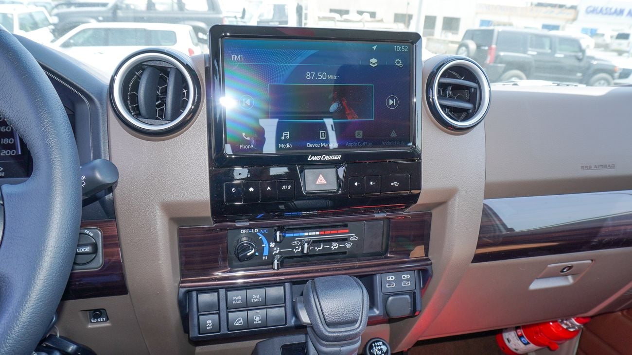 Toyota Land Cruiser 70 LX 4.0L V6 A/ T  Al Futtaim