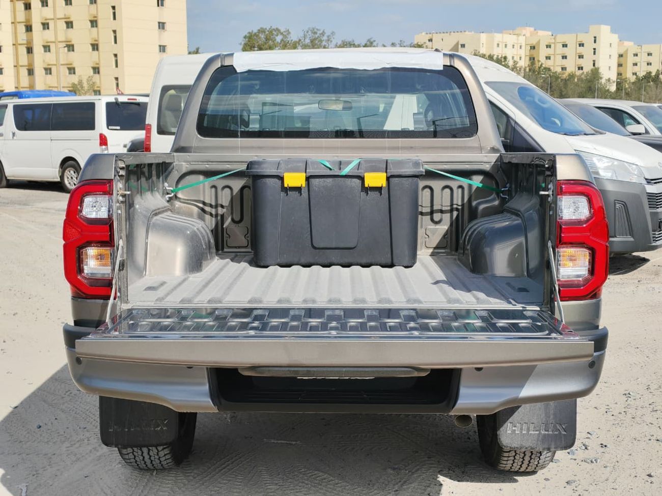 Toyota Hilux 2025 Toyota Hilux Adventure Double Cab Pickup 2.8L 4-Cyl Turbo Diesel A/T 4x4 Only for Africa