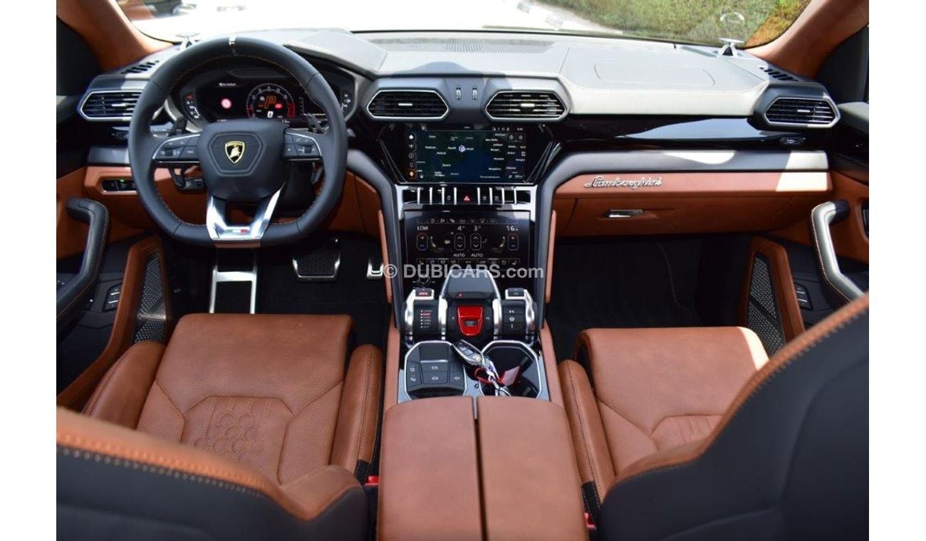 Lamborghini Urus V8 666 HP