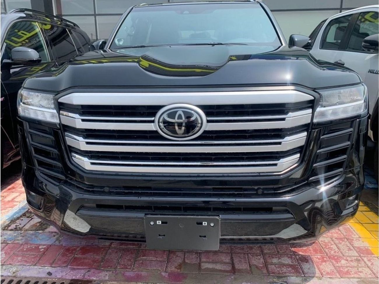 Toyota Land Cruiser GXR 3.5L