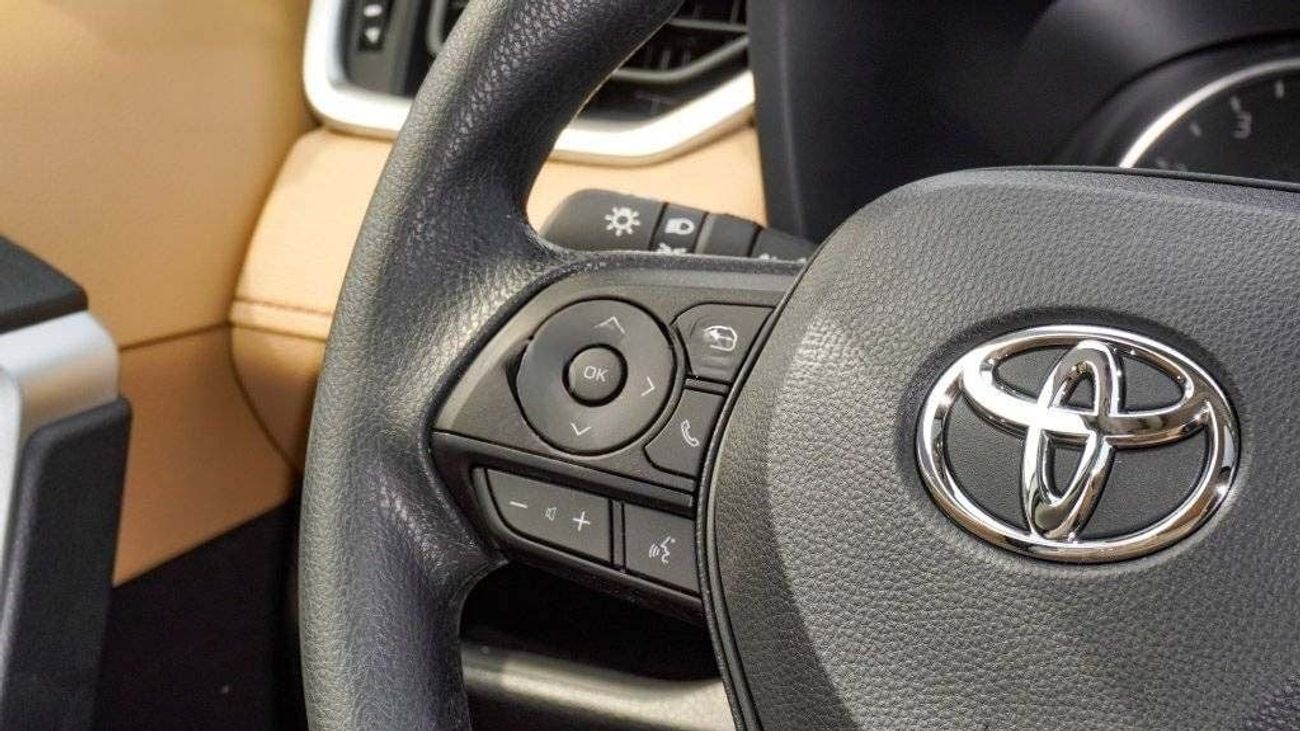 Toyota RAV4 2025 Toyota Rav4 XLE 2.5L AT Petrol AWD (White)