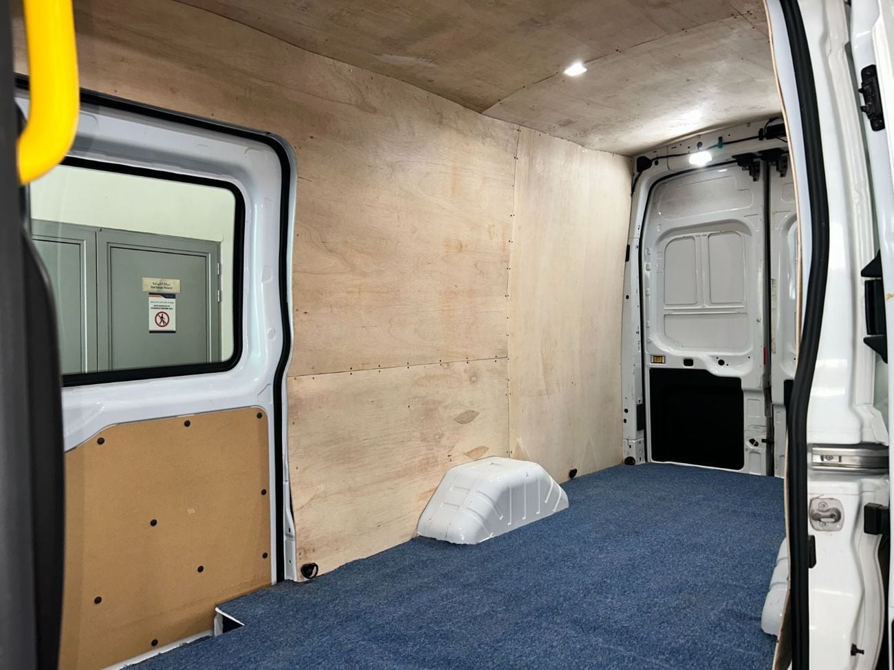 Ford Transit TVE4523 TRANSIT / AL TAYER MOTORS AL QOUZ SHOWROOM