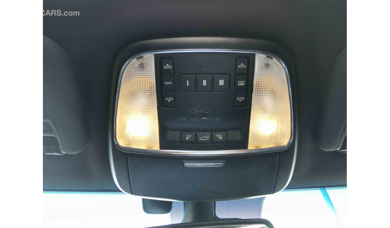 جيب جراند شيروكي 3.6L, 20" Rims, DRL LED Headlights, Parking Sensors, Driver Memory Seat, Heated Seats (LOT # 251)