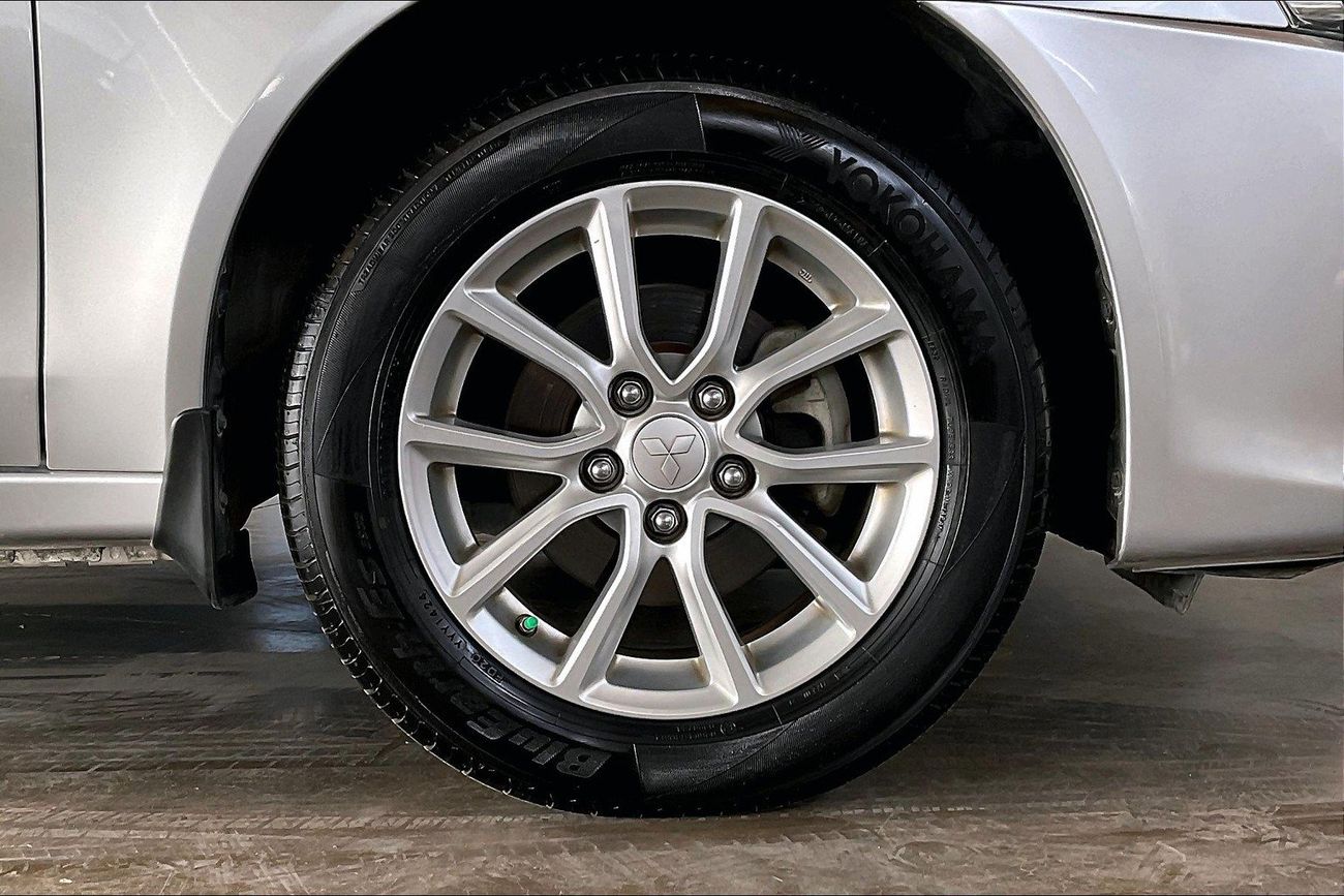 Mitsubishi Lancer EX GLS (W/Sunroof) | Guaranteed Warranty | 0 Down Payment