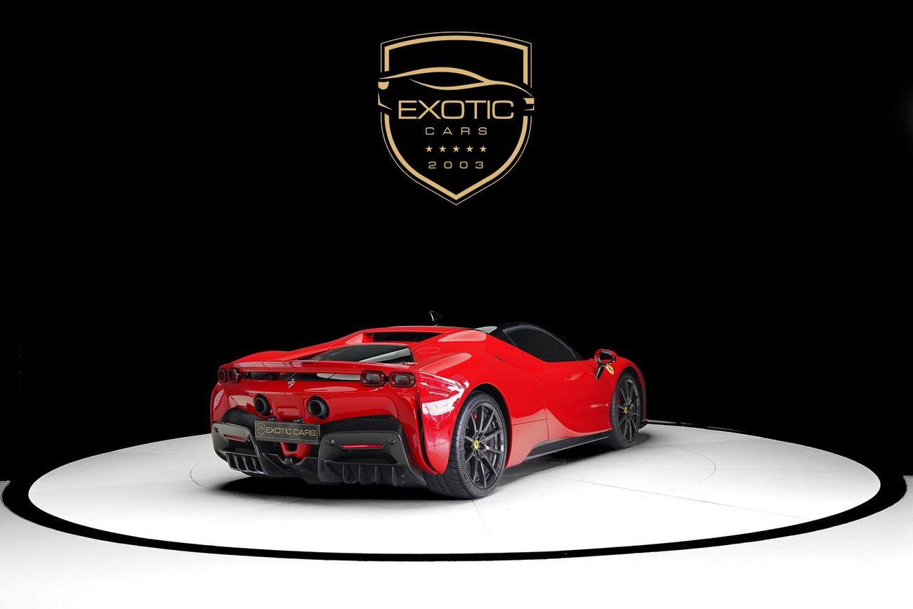 فيراري SF90 ستراديل