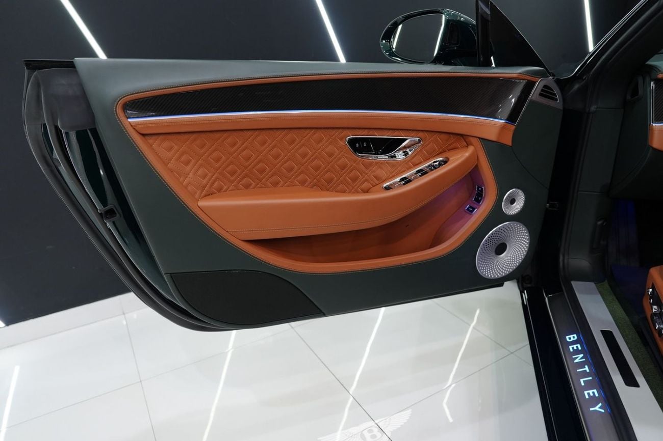 Bentley Continental GT 2022 Continental GTC V8, Carbon Interior, Rotating Display, Touring Specification, Dealer Warr + Ser