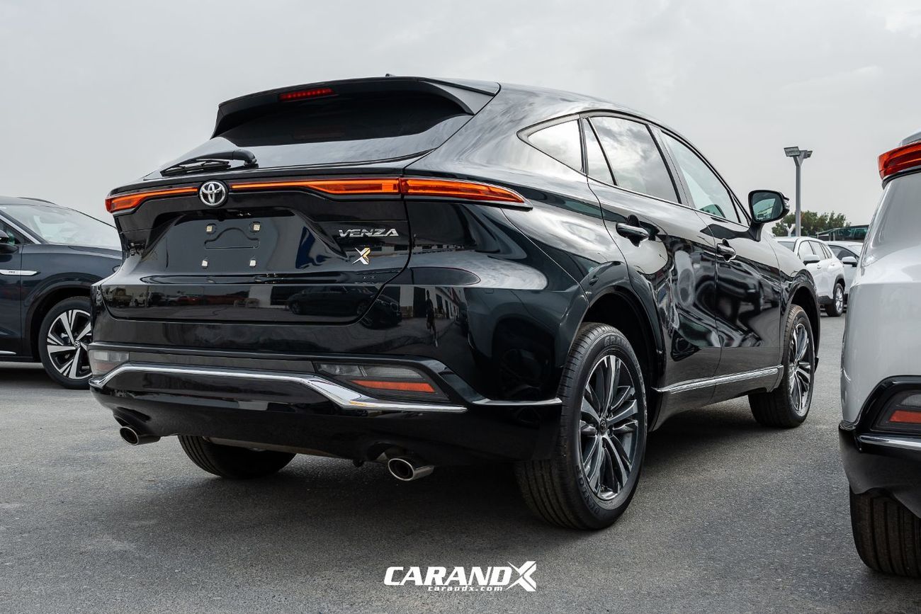 تويوتا فينزا 2.0L CVT 2WD Luxury Petrol 2024