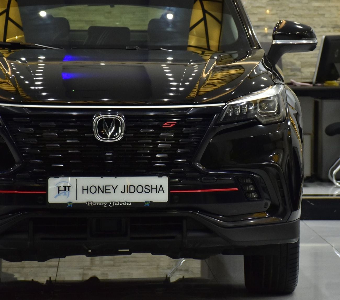 تشنجان CS85 EXCELLENT DEAL for our Changan CS85 360T ( 2023 Model ) in Black Color GCC Specs