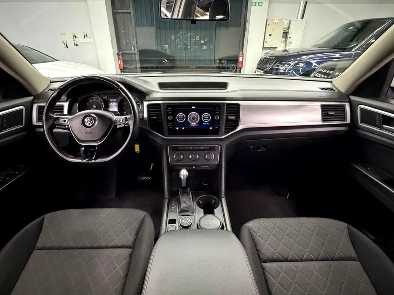 فولكس واجن تيرامونت S 2.0L