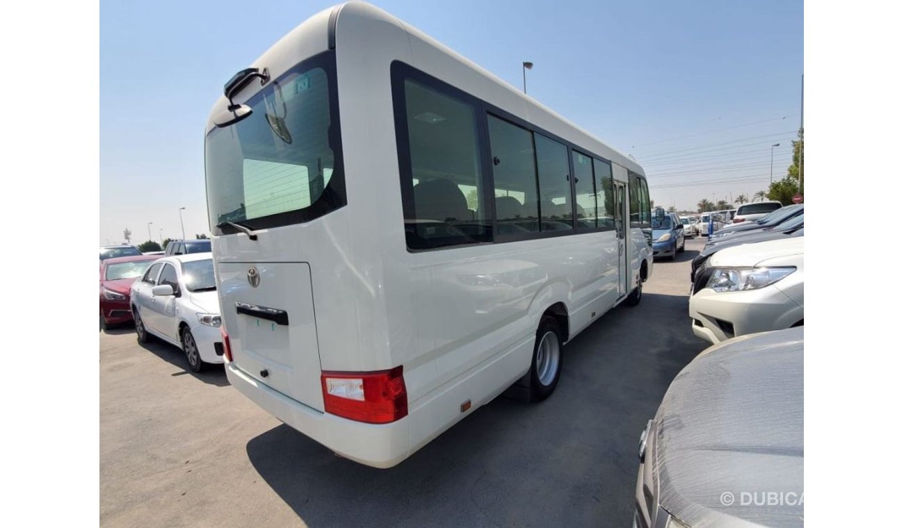 Toyota Coaster TOYOTA COASTER 23 SEATER