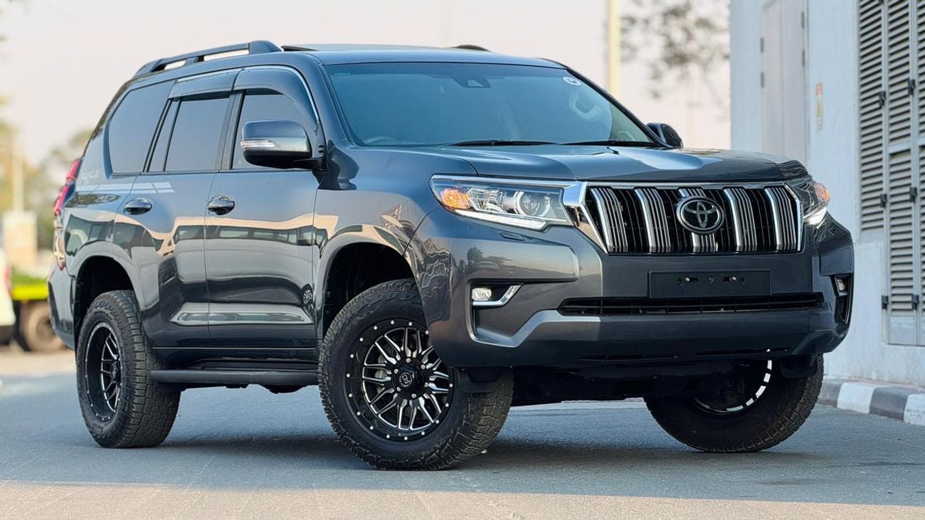 Toyota Prado PUSH START | SUNROOF | PARKING SENSORS | BACK CAMERA | AUTO | 2.8L DIESEL