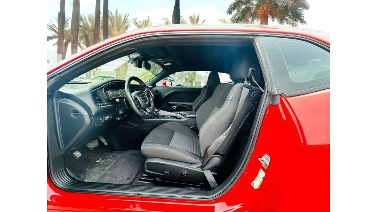 Dodge Challenger R/T AED 1,180PM | DODGE CHALLENGER 3.6L V6 GT | GCC | 0% DP | 2 DOORS COUPE