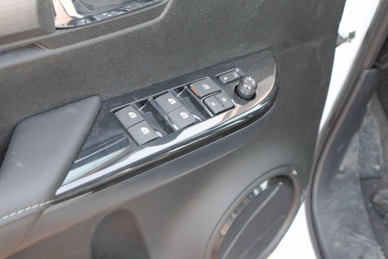 تويوتا هيلوكس Adventure 4.0L