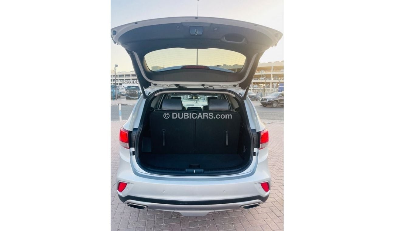 Hyundai Santa Fe GLS Panorama