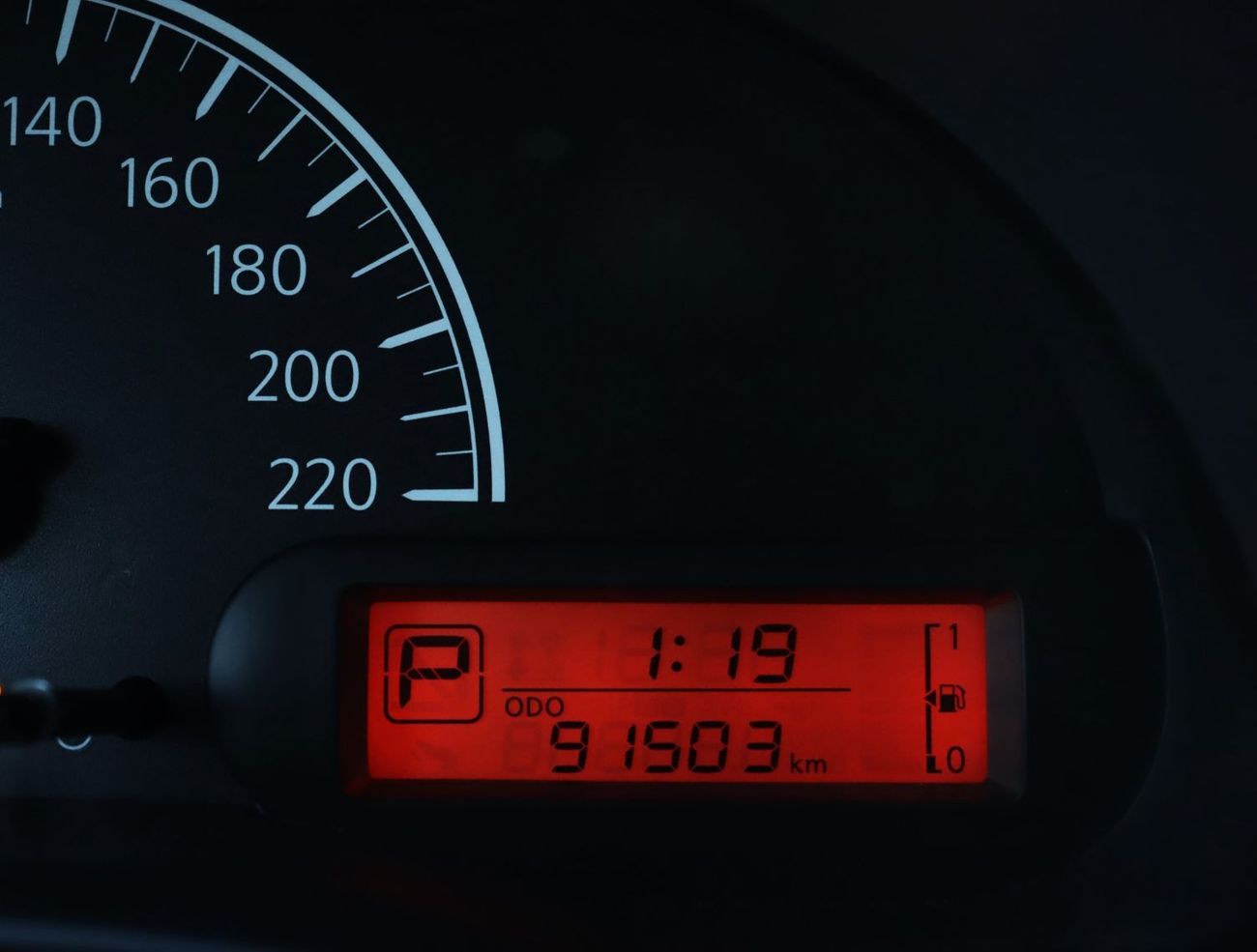 نيسان صني سيارة نيسان صني S (N18) موديل 2020، سيدان بأربعة أبواب، محرك بنزين سعة 1.6 لتر، ناقل حركة أوتوماتيكي