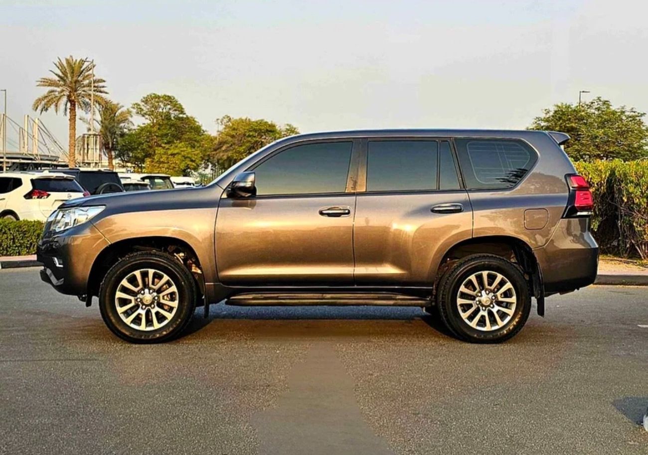 Toyota Prado VXR 2019 Model V4 Full Option Very Clean And Perfect Condition