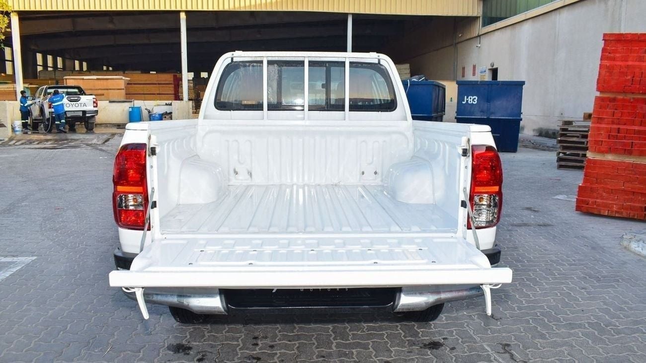 Toyota Hilux HILUX D/C 4WD DSL DLX-E