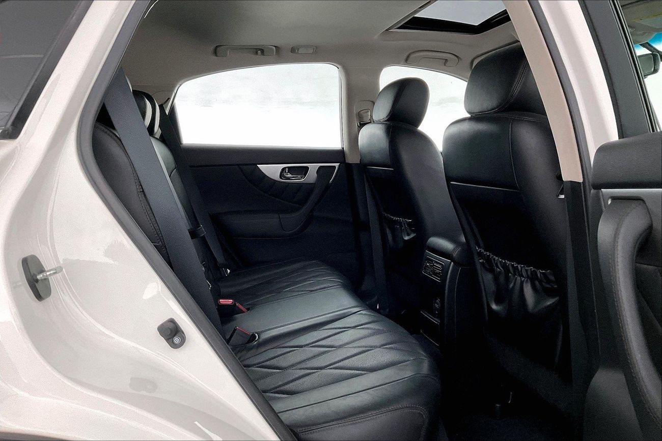 Toyota Yaris G | 1 year free warranty | 0 Down Payment