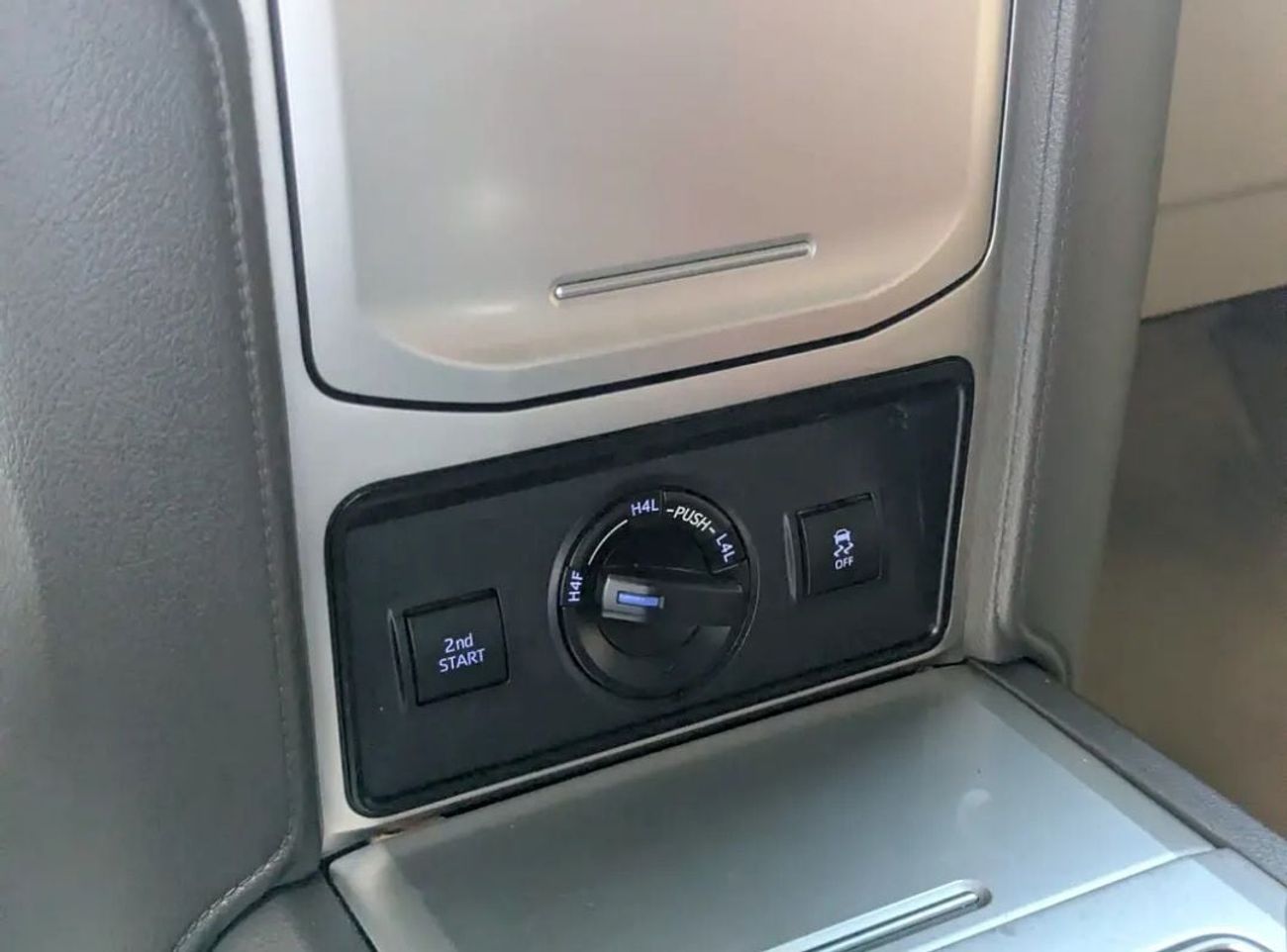 Toyota Prado Toyota prado 2019Model Modified 2024Model 2.7L v4 petrol Engine Colour Black Transmission Automatic