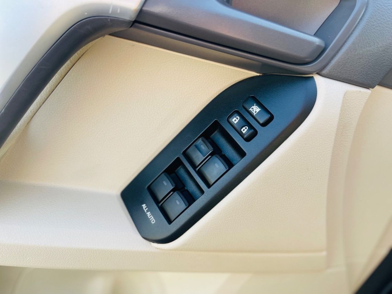 تويوتا برادو Toyota Prado 2023 TX-L Top 4.0L V6