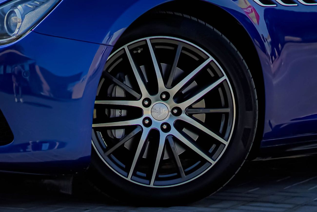 Maserati Ghibli Std 3.0L