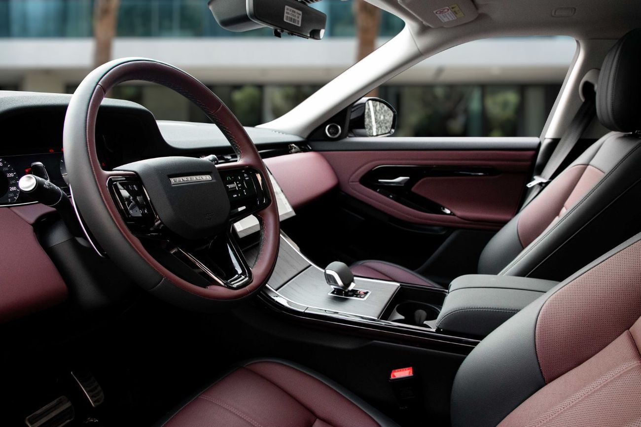 Land Rover Range Rover Evoque 3,819 P.M  | 0% Downpayment | Evoque P250 R-Dynamic!