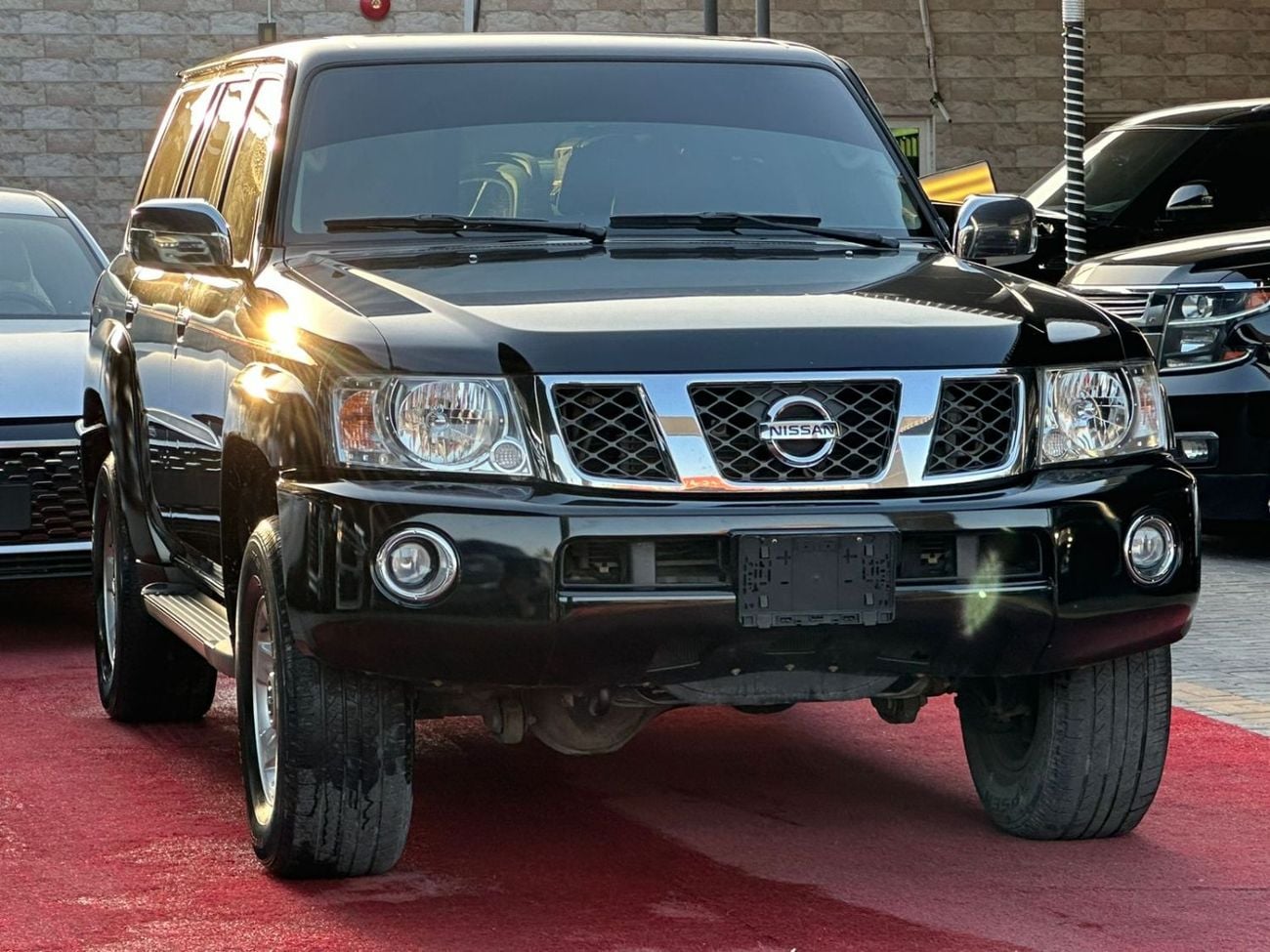 Nissan Patrol Safari 4.8L (4800 CC) - 6-cylinder VTC