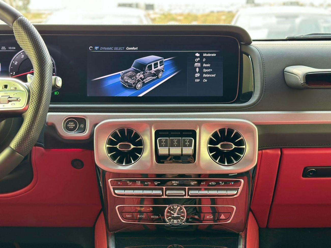 Mercedes-Benz G 63 AMG Premium + MERCEDES BENZ G63 AMG 2022