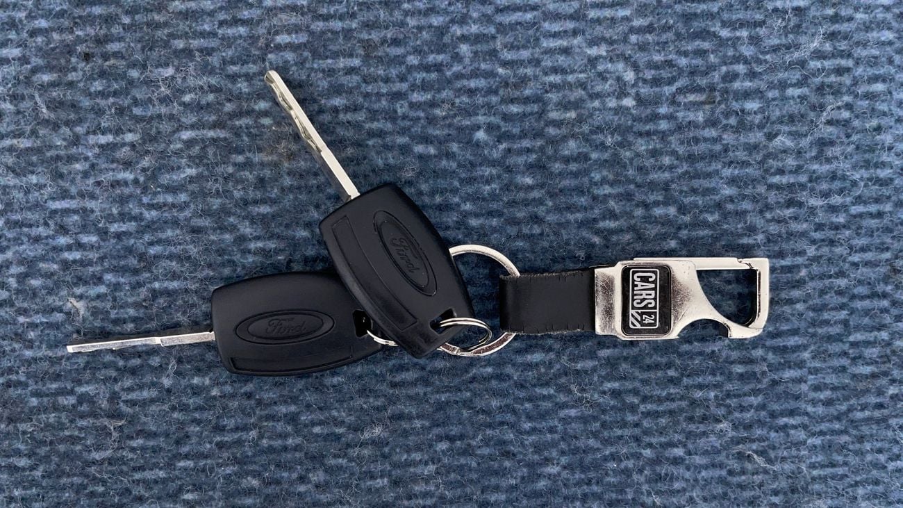 Ford Figo AMBIENTE 1.5 | Under Warranty | Inspected on 150+ parameters